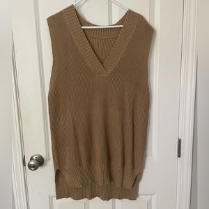 Women’s Sweater Vest - Oversized